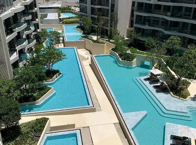 Verso Hua Hin - A Veranda Collection