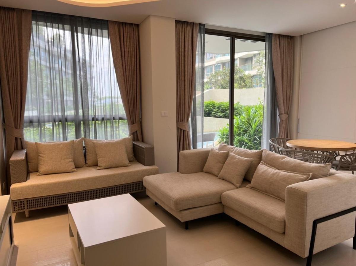 Verso Hua Hin - A Veranda Collection HHQ